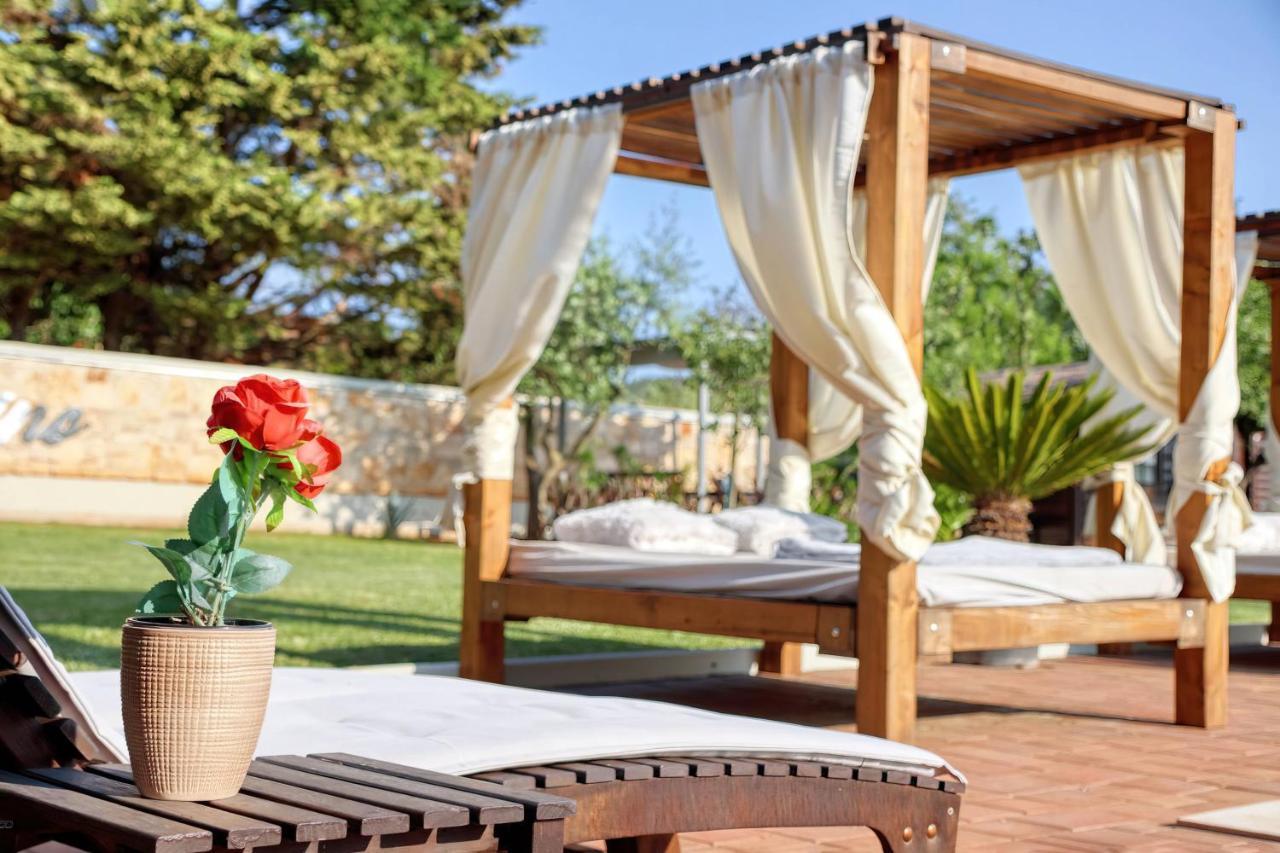 Holiday Home Giardino Marino Pomer Exterior foto