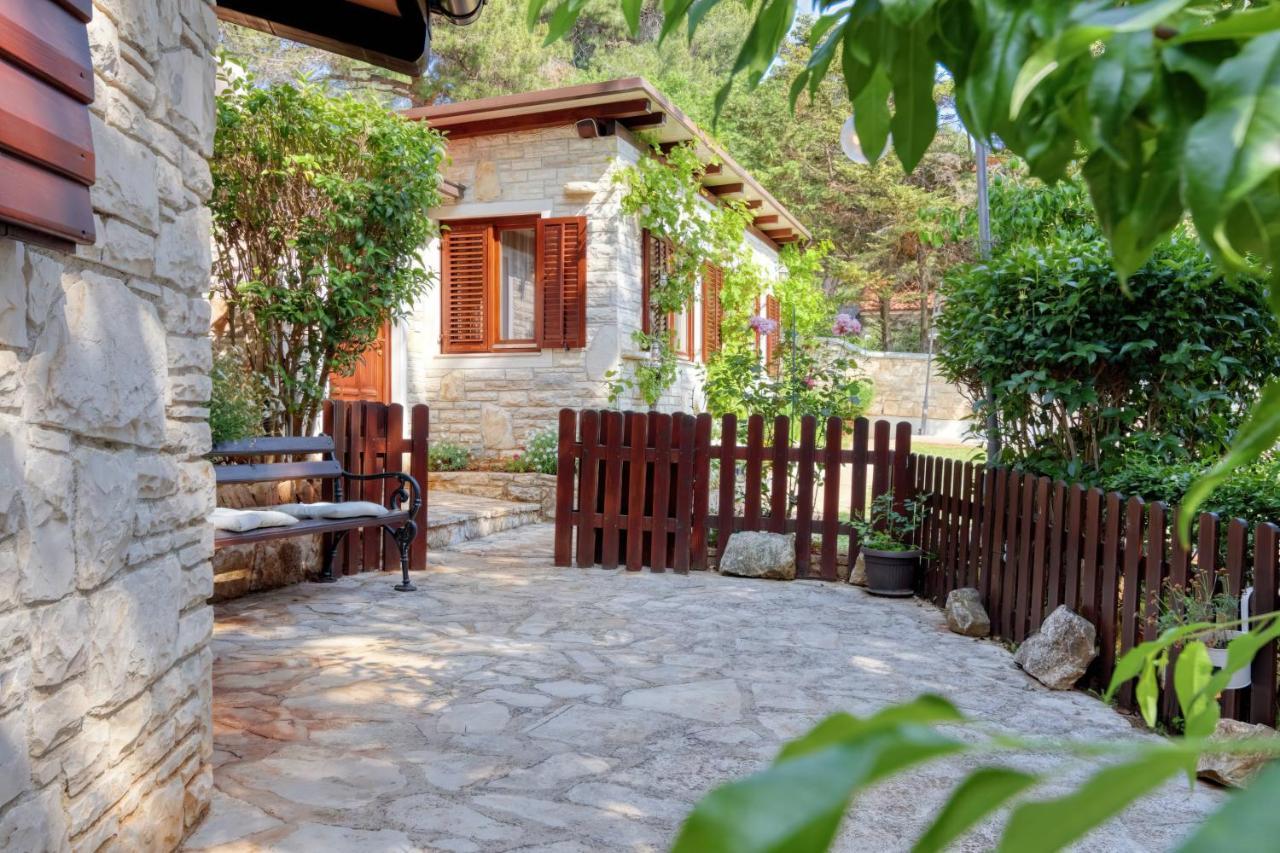 Holiday Home Giardino Marino Pomer Exterior foto