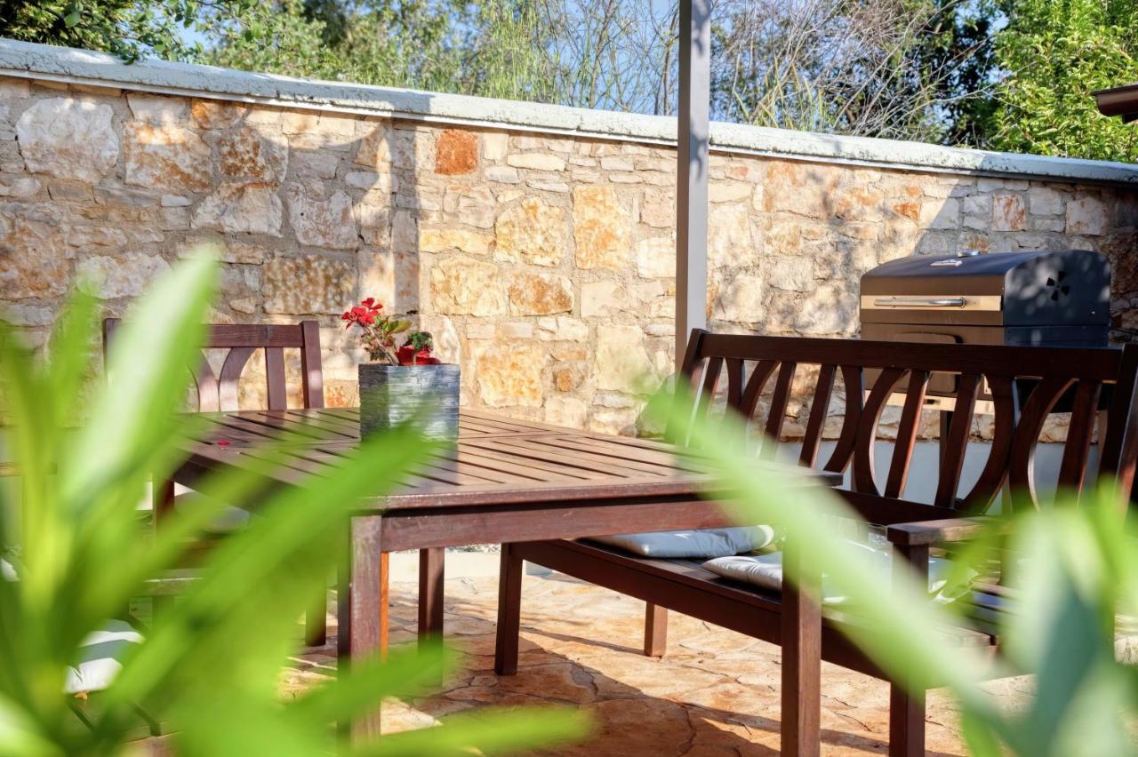 Holiday Home Giardino Marino Pomer Exterior foto