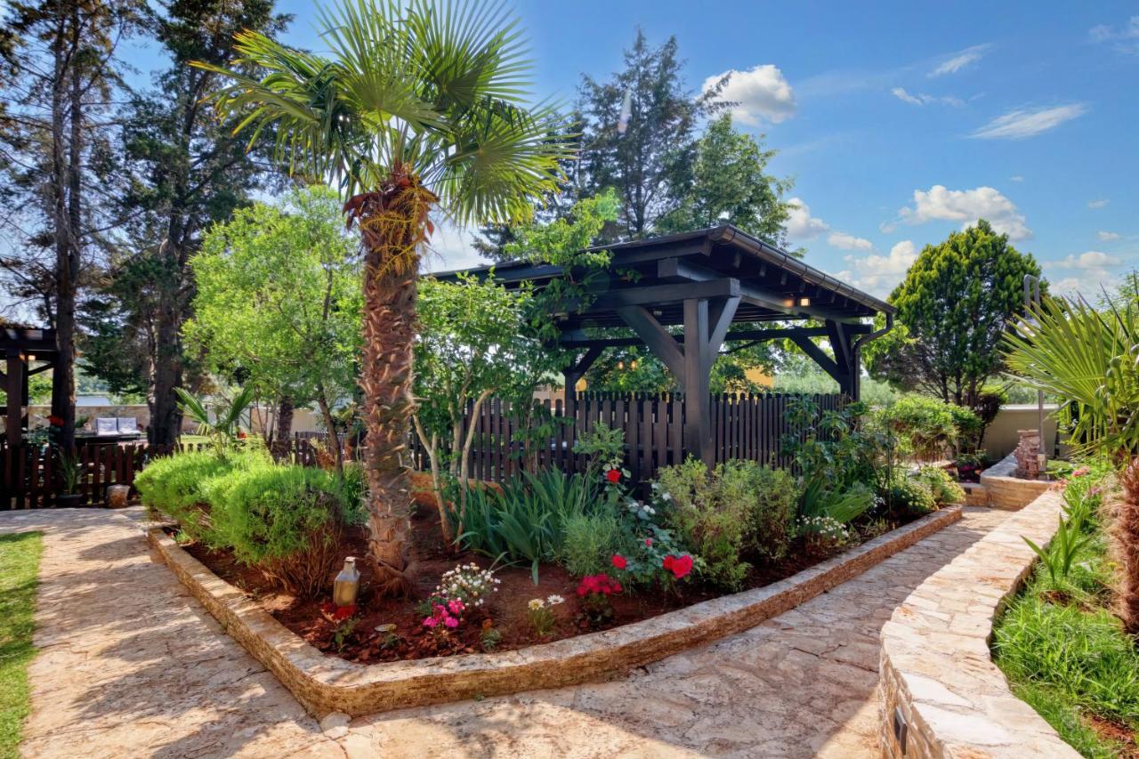 Holiday Home Giardino Marino Pomer Exterior foto