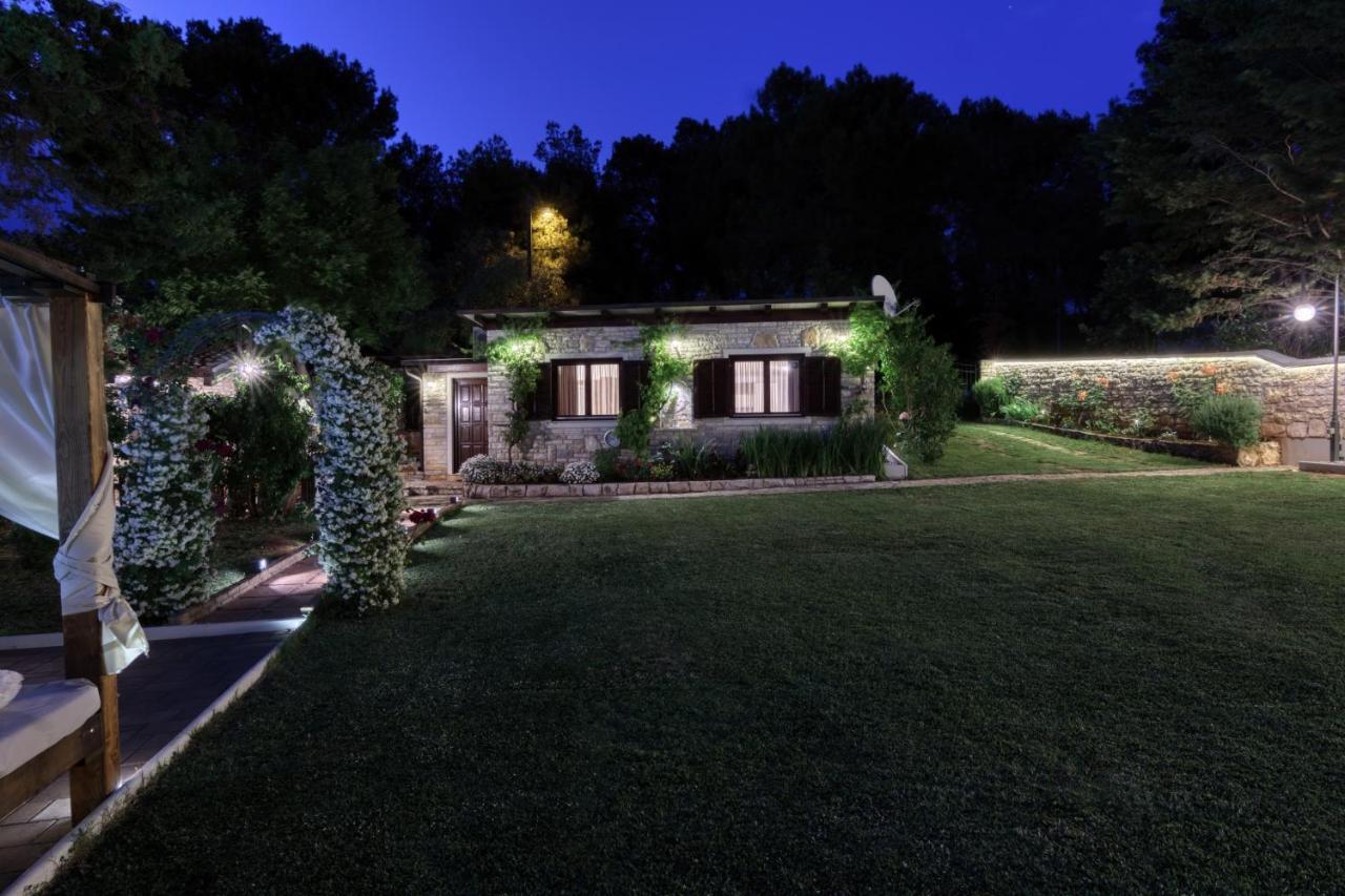 Holiday Home Giardino Marino Pomer Exterior foto